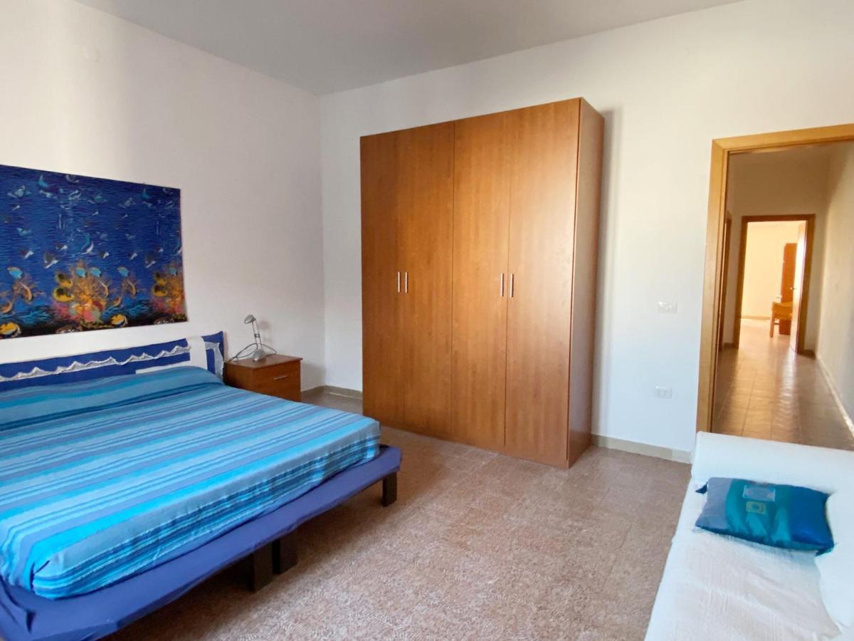 I Fenicotteri - Appartamenti Sul Mare Calasetta Exterior foto